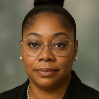 Notary Public in Cincinnati, Ohio 45239, Candesha Smith