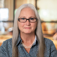 Notary Public in Dade city, Florida 33523, Helen L Sartin