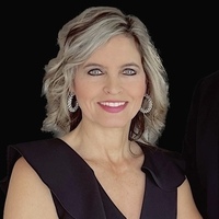 Notary Public in Graceville, Florida 32440, Catina Dixon