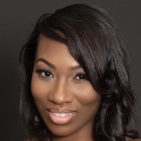 Notary Public in Chicago, Illinois 60659, Trayhanda Starling