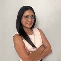 Notary Public in Alton, Texas 78573, Elizabeth Pena