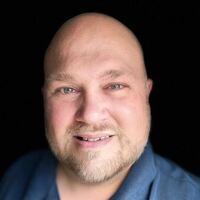 Notary Public in SEVERANCE, Colorado 80550, Robert Lopez