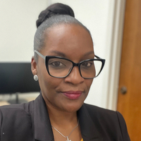 Notary Public in Arlington, Texas 76006, Stephanie Clausell