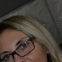 Notary Public in Chicago , Illinois 60614, Helen  Mandel 