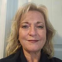 Notary Public in Berwick, Maine 03901, DEANA MANFREDI