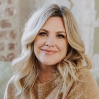 Notary Public in Arlington, Tennessee 38002, Venus Miller