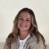 Notary Public in Surprise, Arizona 85387, Trina Bean