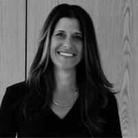 Notary Public in Sag Harbor, New York 11963, Jennifer  Ponzini