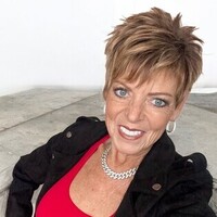 Notary Public in Sterling Heights, Michigan 48312, Kelly Morrison