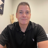 Notary Public in Orlando , Florida 32821, Lee Tumavitch 