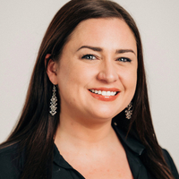 Notary Public in Chicago, Illinois 60630, Christin Cruz