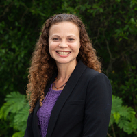 Notary Public in Palm Harbor, Florida 34684, Christina Warrior