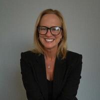 Notary Public in Panama City, Florida 32404, Corin Smith Despard