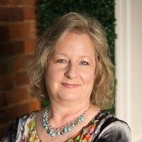 Notary Public in Bon Aqua, Tennessee 37025, Kelly Galyon