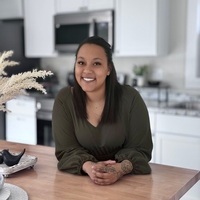 Notary Public in Auburn, Maine 04210, Accalia Jackson