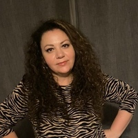 Notary Public in Perris, California 92570, Sofia Glade