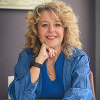 Notary Public in Troutville, Virginia 24175, Amy Vest-Arnold