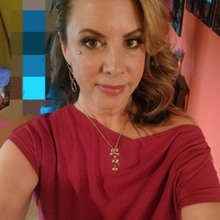 Notary Public in Riverside, California 92503, Debbie Sneed