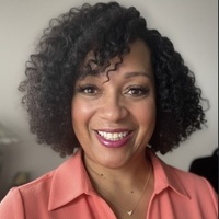 Notary Public in Oakbrook Terrace, Illinois 60181, Yvette Jones