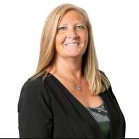 Notary Public in Davenport, Florida 33897, Robin Martin