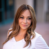 Notary Public in Phoenix, Arizona 85050, Ferrin Travis