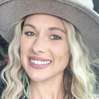 Notary Public in Ellensburg, Washington 98926, Danielle Hull