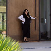 Notary Public in Lancaster, California 93534, Helen Rios