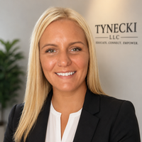 Notary Public in Elgin, Illinois 60123, Jamie Tynecki