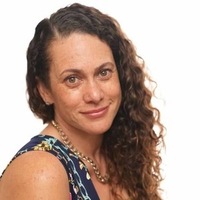 Notary Public in Bellflower, California 90706, Racquel Thompson