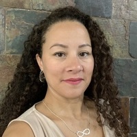 Notary Public in Surprise, Arizona 85388, Christina Henry