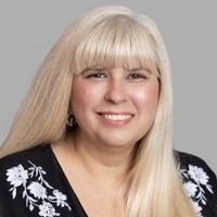 Notary Public in Delray Beach, Florida 33484, Tia Vega