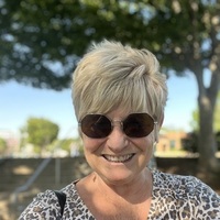 Notary Public in Knoxville , Tennessee 37923, Caroline Anderson