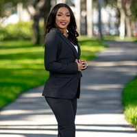 Notary Public in Fort Lauderdale, Florida 33312, Micah Munoz