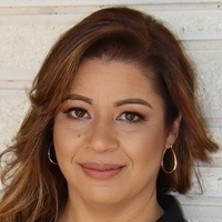 Notary Public in Orlando, Florida 32822, LINDA SANTIAGO