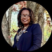 Notary Public in Gary, Indiana 46408, Quinella Jackson