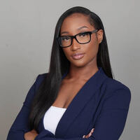 Notary Public in Orlando, Florida 32801, Alexis Malakius