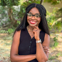 Notary Public in Fort Myers , Florida 33901, Naomie Bardette