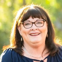 Notary Public in Sioux Falls, South Dakota 57110, Cheryl Graves