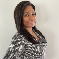 Notary Public in Charlotte, North Carolina 28205, Jenneil Adams