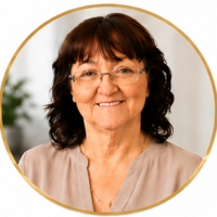 Notary Public in Montrose, Colorado 81401, Deedee Vouk