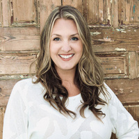 Notary Public in Gulf Shores, Alabama 36542, Hilary Slone