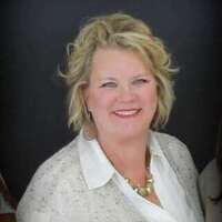 Notary Public in Shady Shores, Texas 75208, Leslie Smithwick