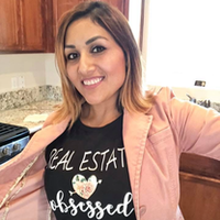 Notary Public in Shandon, California 93461, Sara Bravo