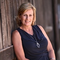 Notary Public in Somerset, California 95684, Christina Holum