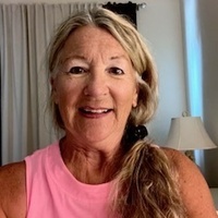 Notary Public in Anoka , Minnesota 55303, Linda Knoll