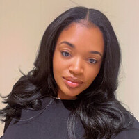 Notary Public in Chicago, Illinois 60612, Ariel Smith