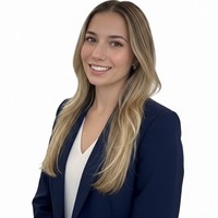 Notary Public in Miami, Florida 33174, Daisy Prados