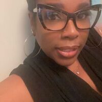 Notary Public in Oakland, California 94605, Lynn Jones