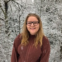 Notary Public in Edgewood, Washington 98371, Arianna Shriver