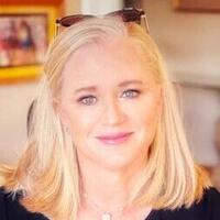 Notary Public in Palm Desert, California 92211, Angela  Dillon